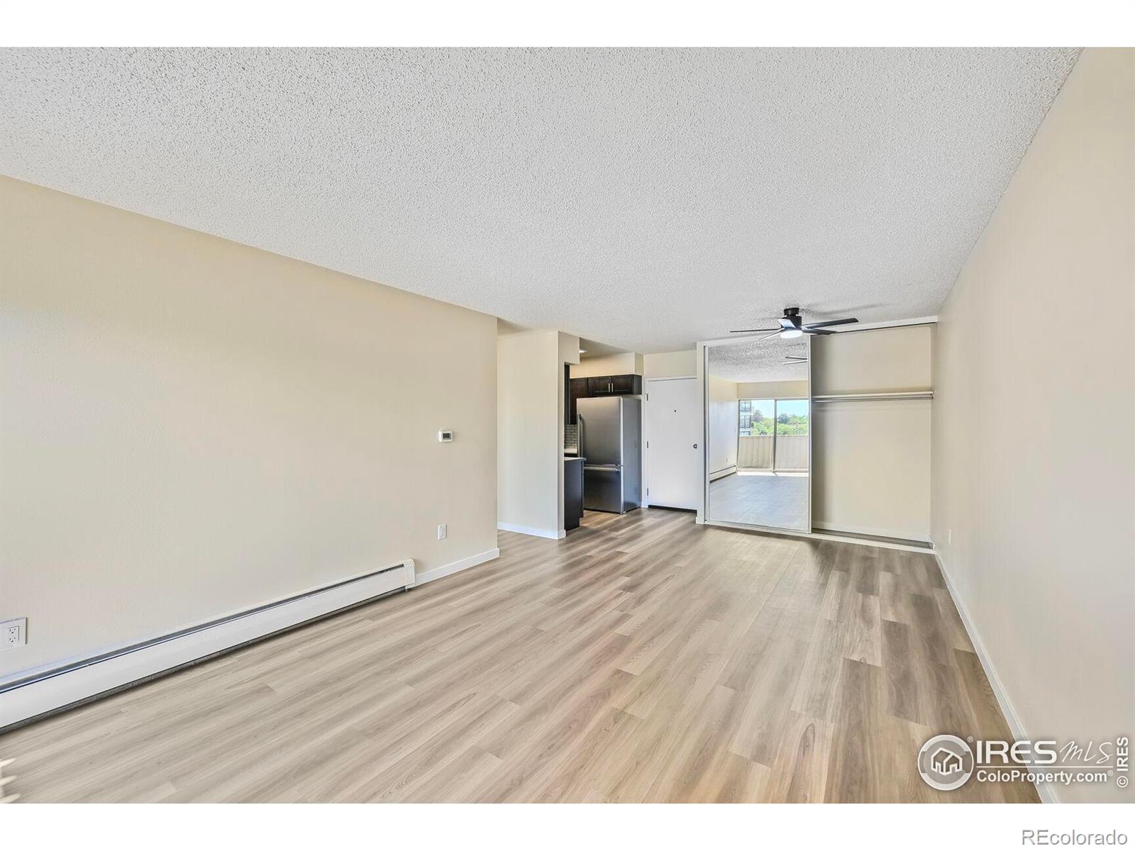 MLS Image #3 for 4110  hale parkway,denver, Colorado