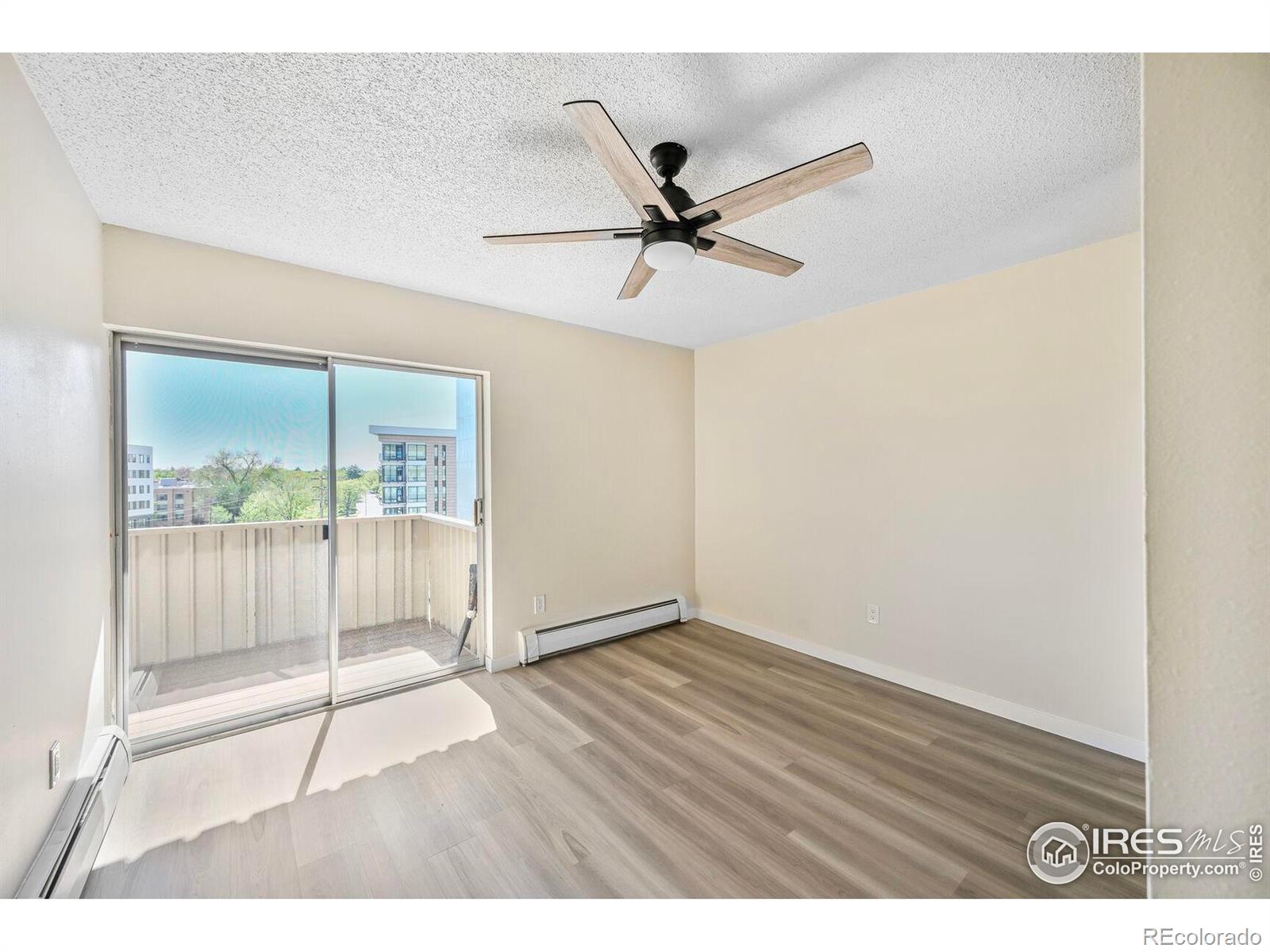 MLS Image #9 for 4110  hale parkway,denver, Colorado