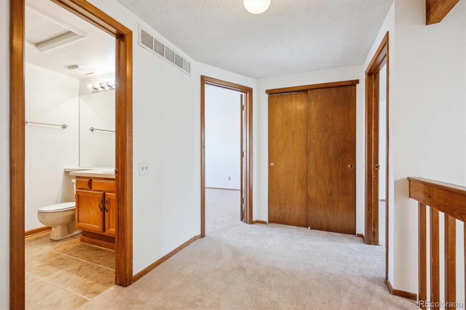 MLS Image #12 for 2883 w long circle,littleton, Colorado