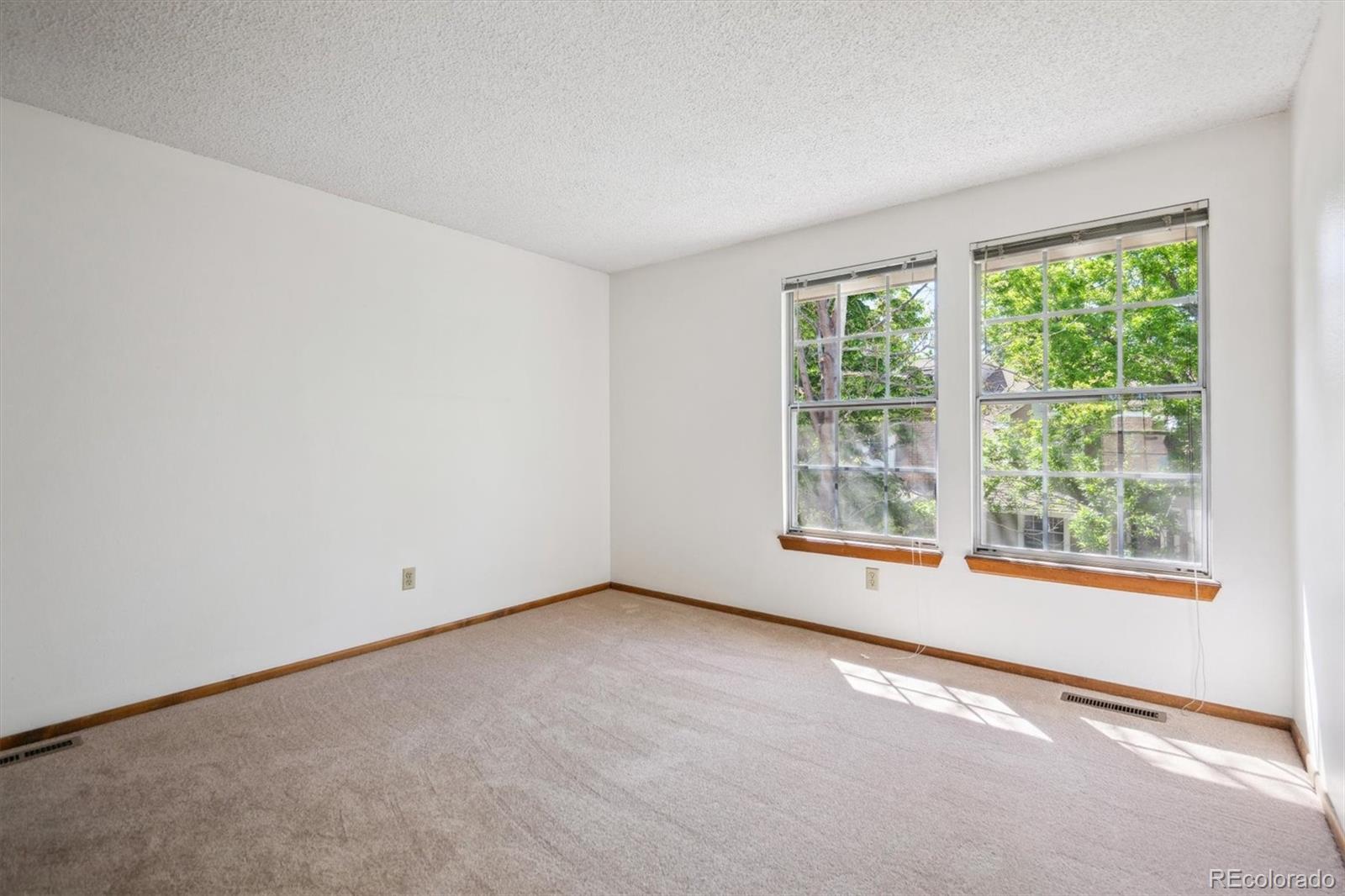 MLS Image #13 for 2883 w long circle,littleton, Colorado