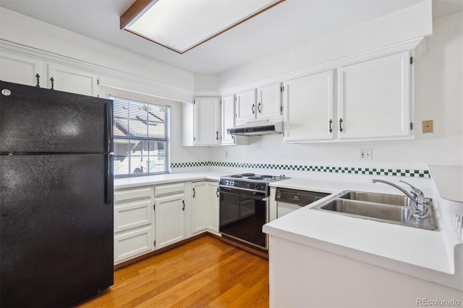 MLS Image #7 for 2883 w long circle,littleton, Colorado