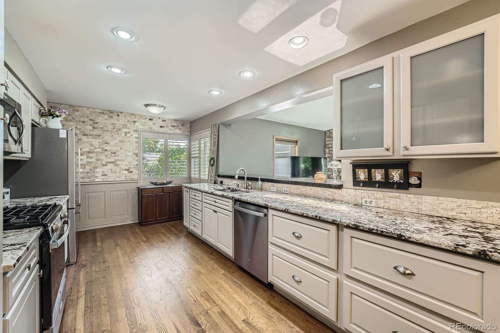 MLS Image #5 for 8600 w 2nd avenue,lakewood, Colorado