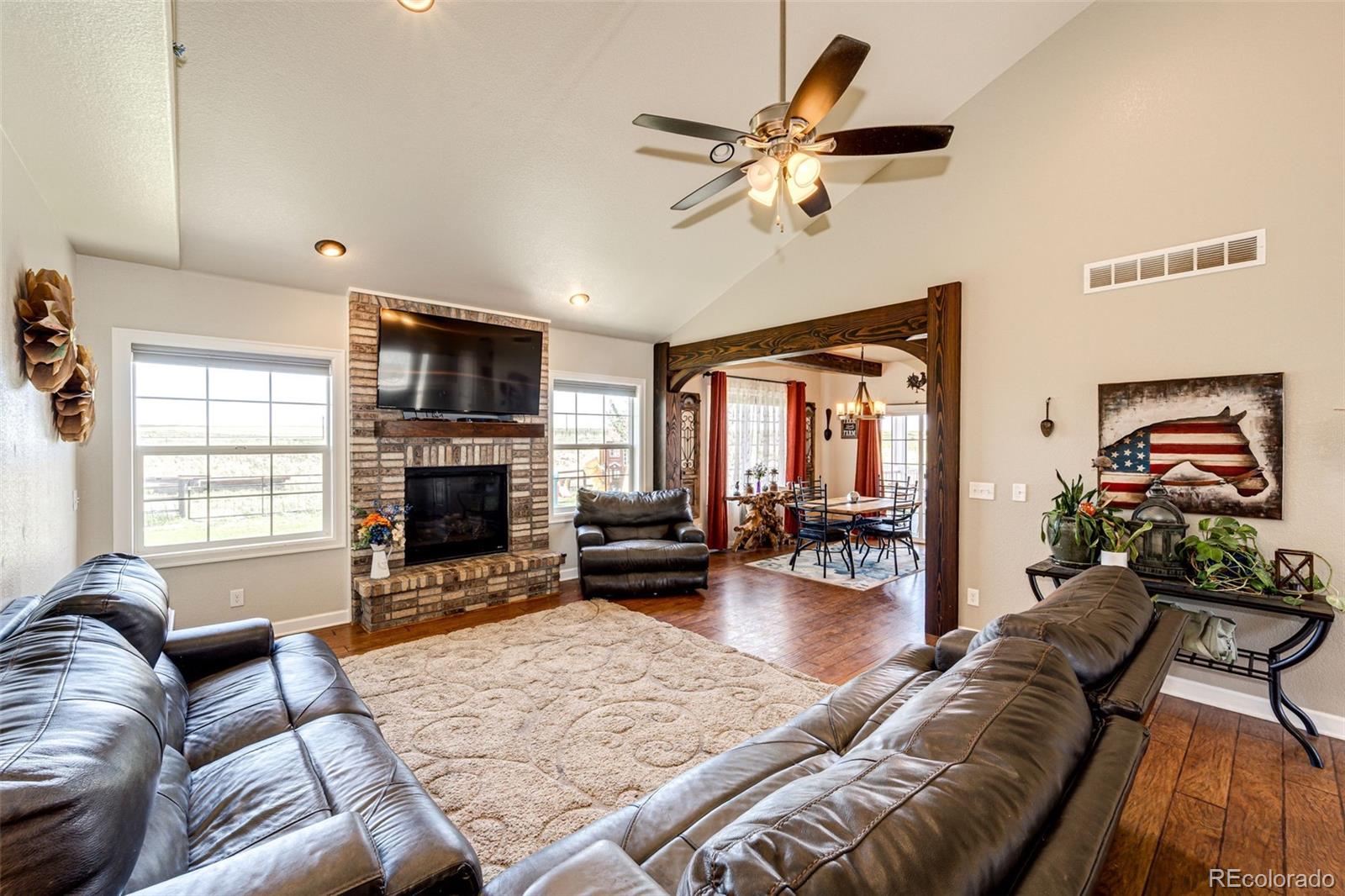 MLS Image #5 for 59466 e commanche way,strasburg, Colorado