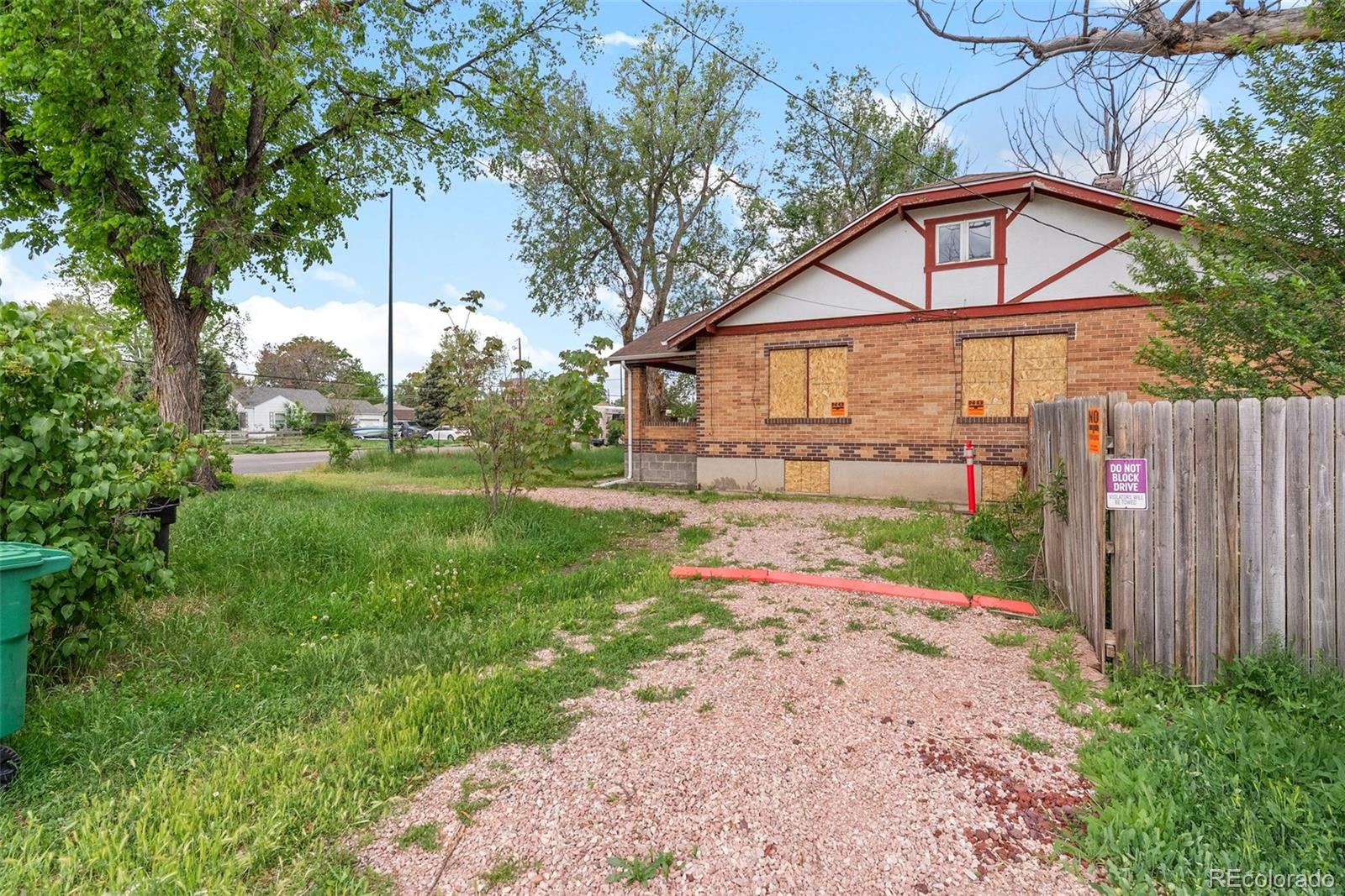 MLS Image #2 for 2701 w mississippi avenue,denver, Colorado
