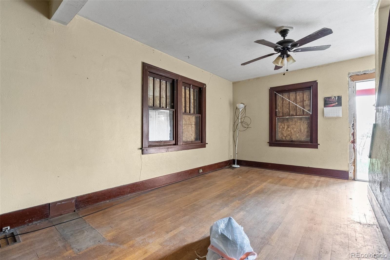 MLS Image #6 for 2701 w mississippi avenue,denver, Colorado