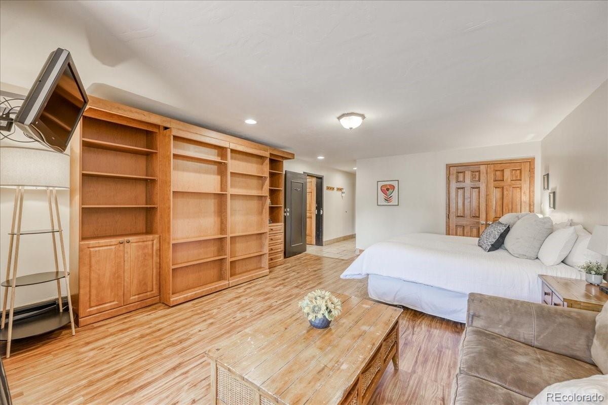 MLS Image #25 for 189  ten mile circle,frisco, Colorado