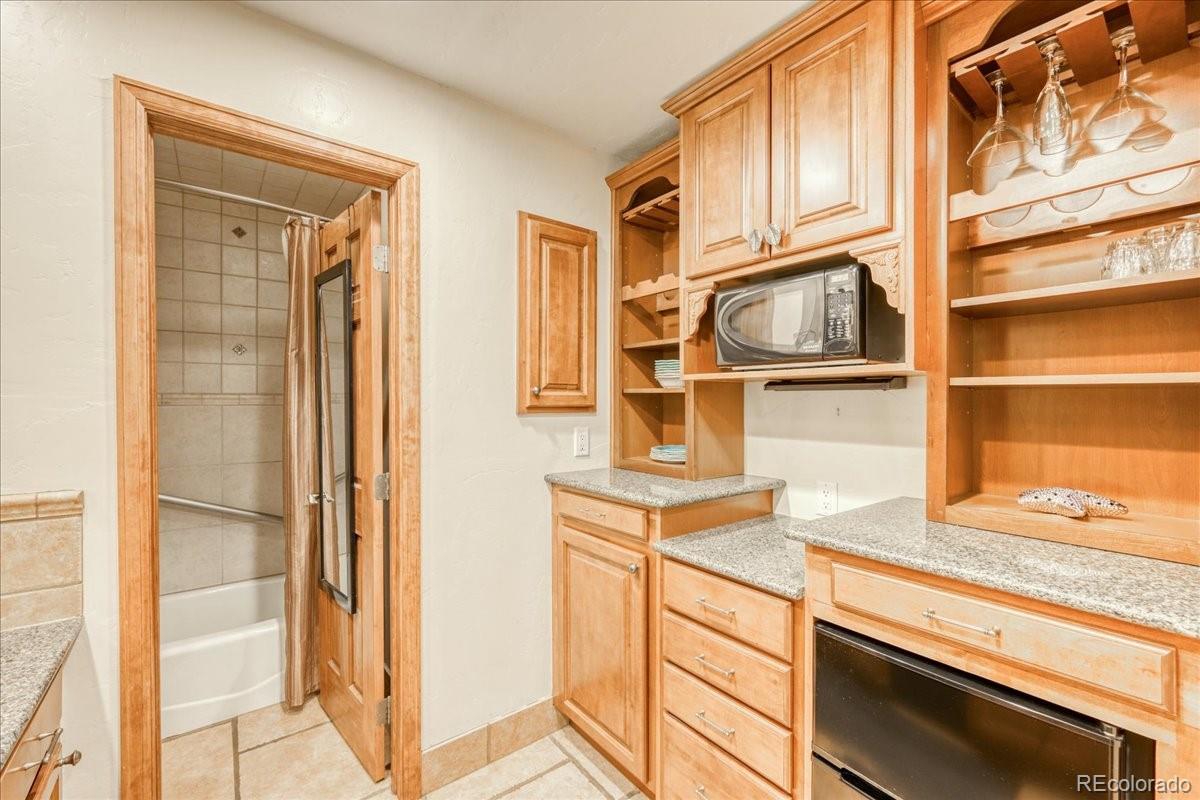 MLS Image #26 for 189  ten mile circle,frisco, Colorado