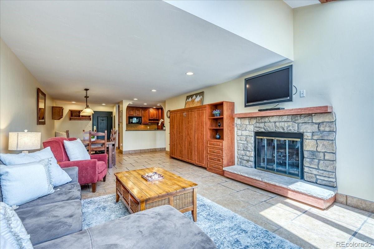 MLS Image #4 for 189  ten mile circle,frisco, Colorado