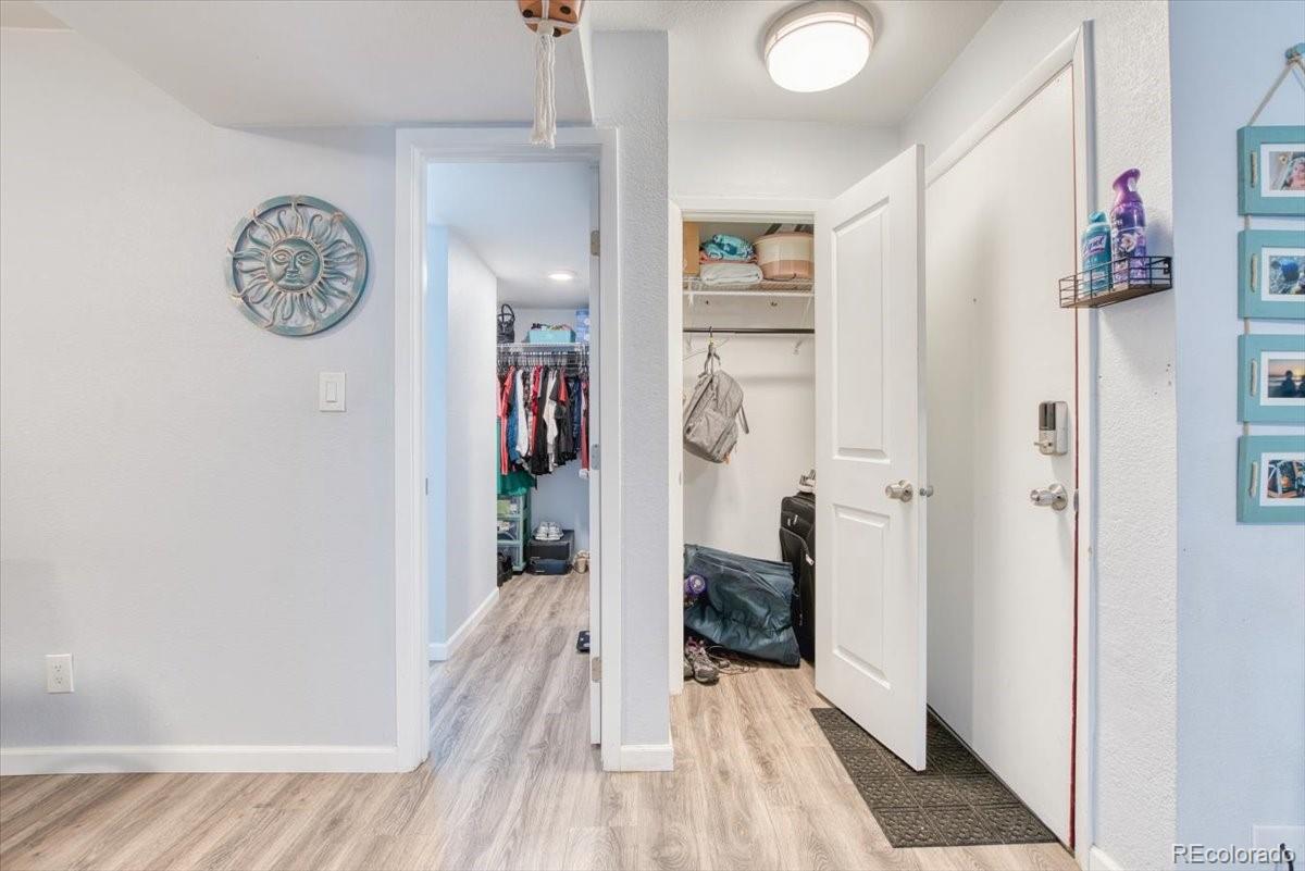 MLS Image #15 for 5300 e cherry creek south drive 804,denver, Colorado