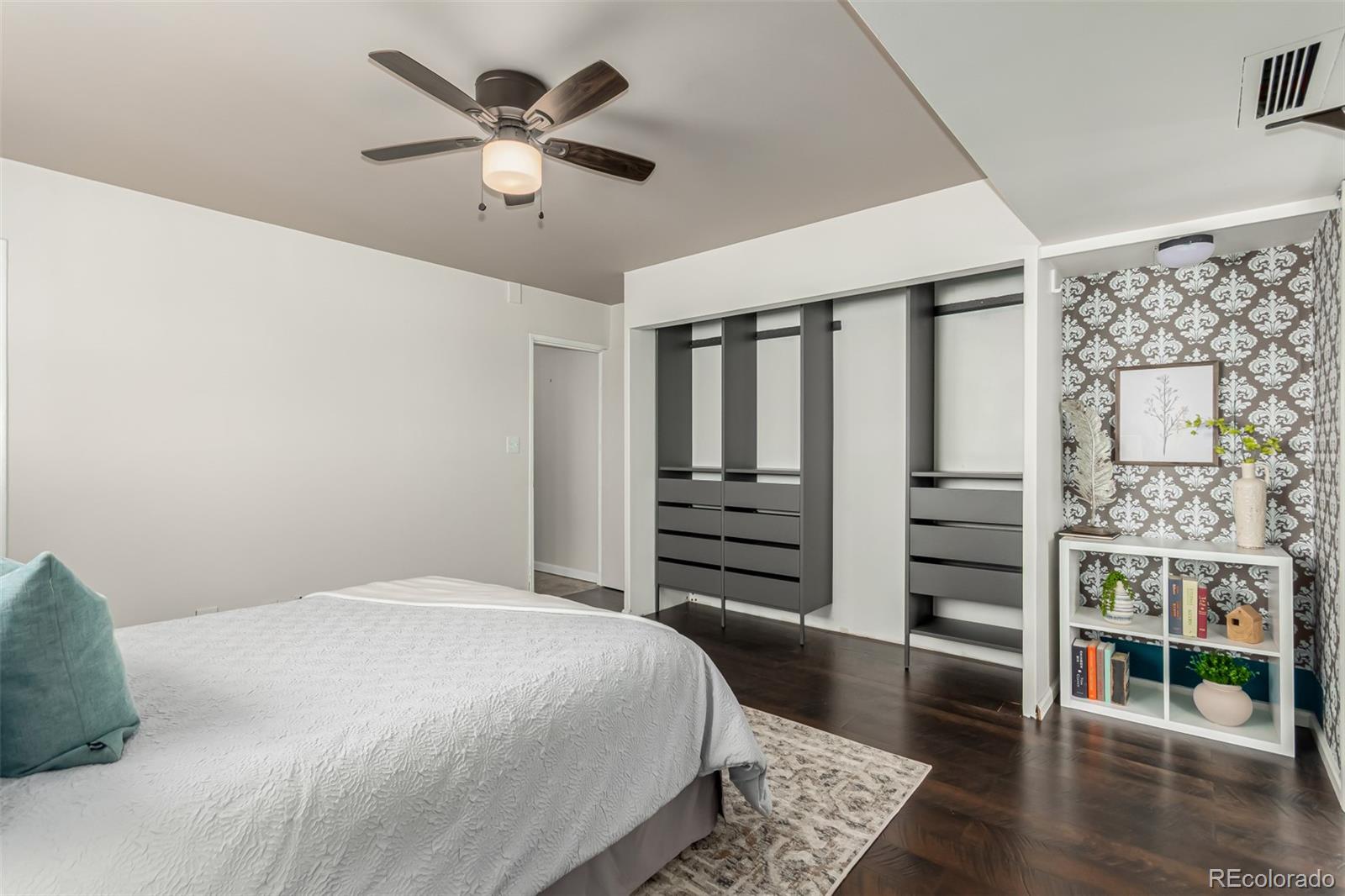 MLS Image #8 for 1121  albion street,denver, Colorado