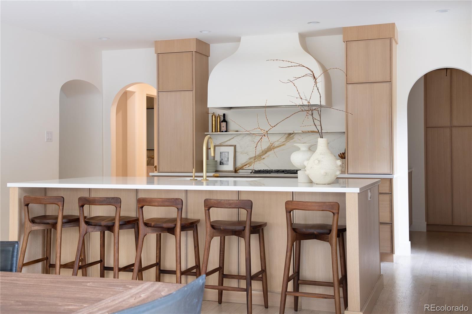 MLS Image #15 for 5800 e 6th avenue parkway,denver, Colorado
