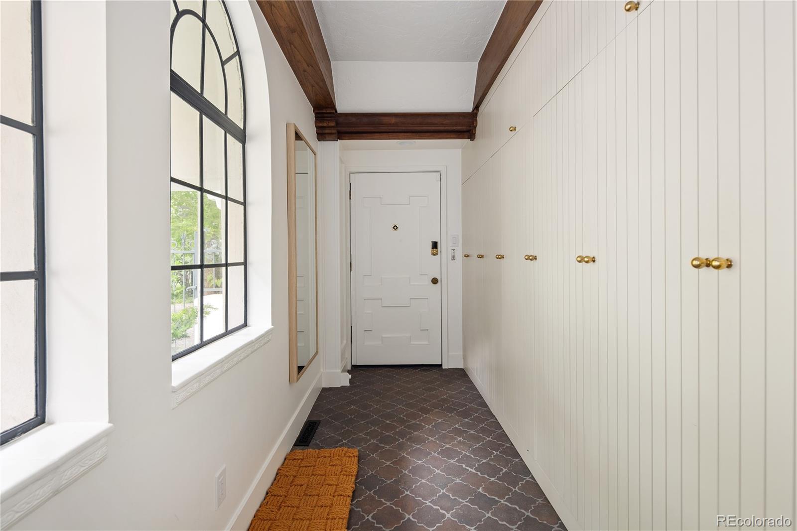 MLS Image #25 for 5800 e 6th avenue parkway,denver, Colorado
