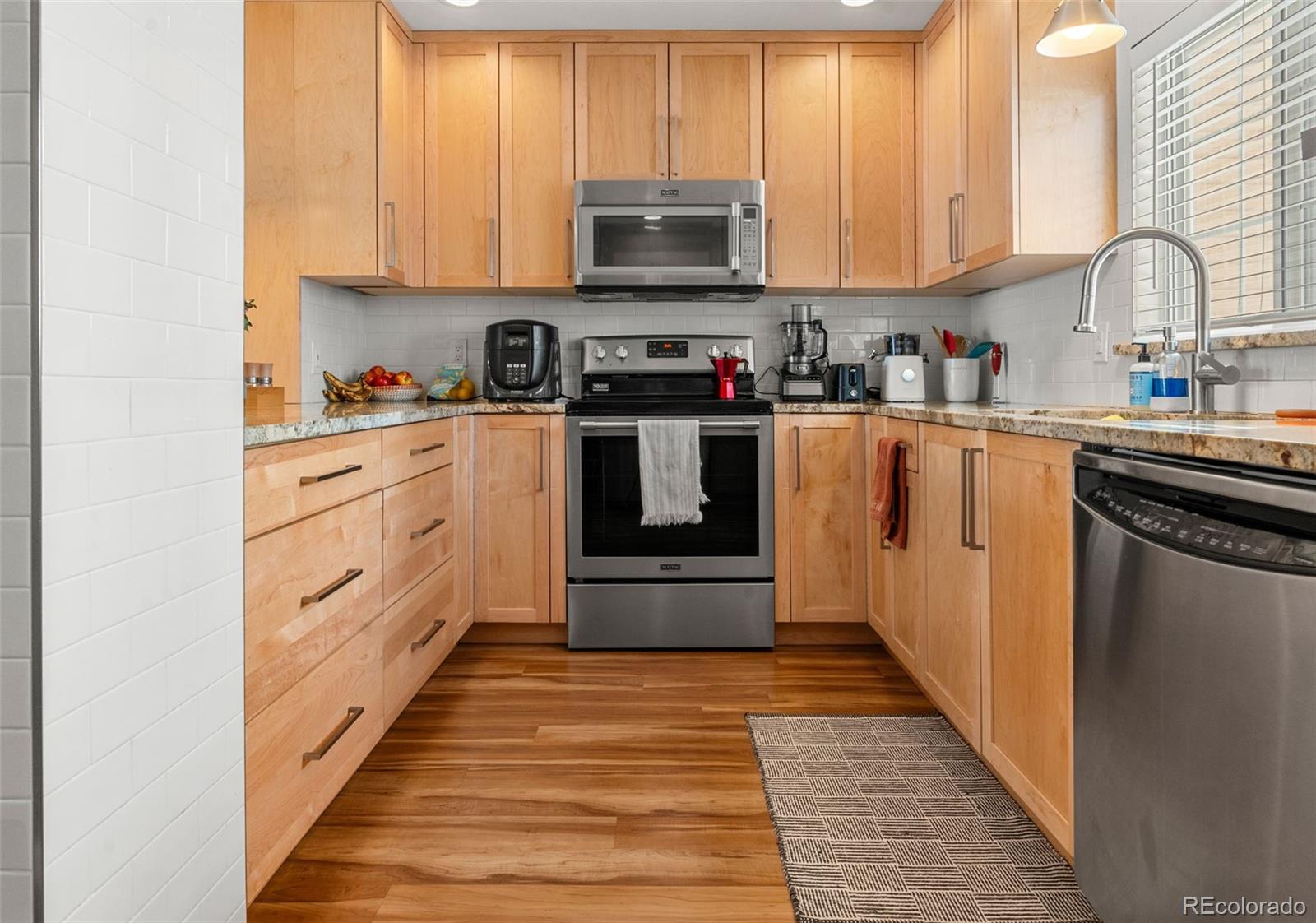 MLS Image #7 for 338  pheasant run,louisville, Colorado