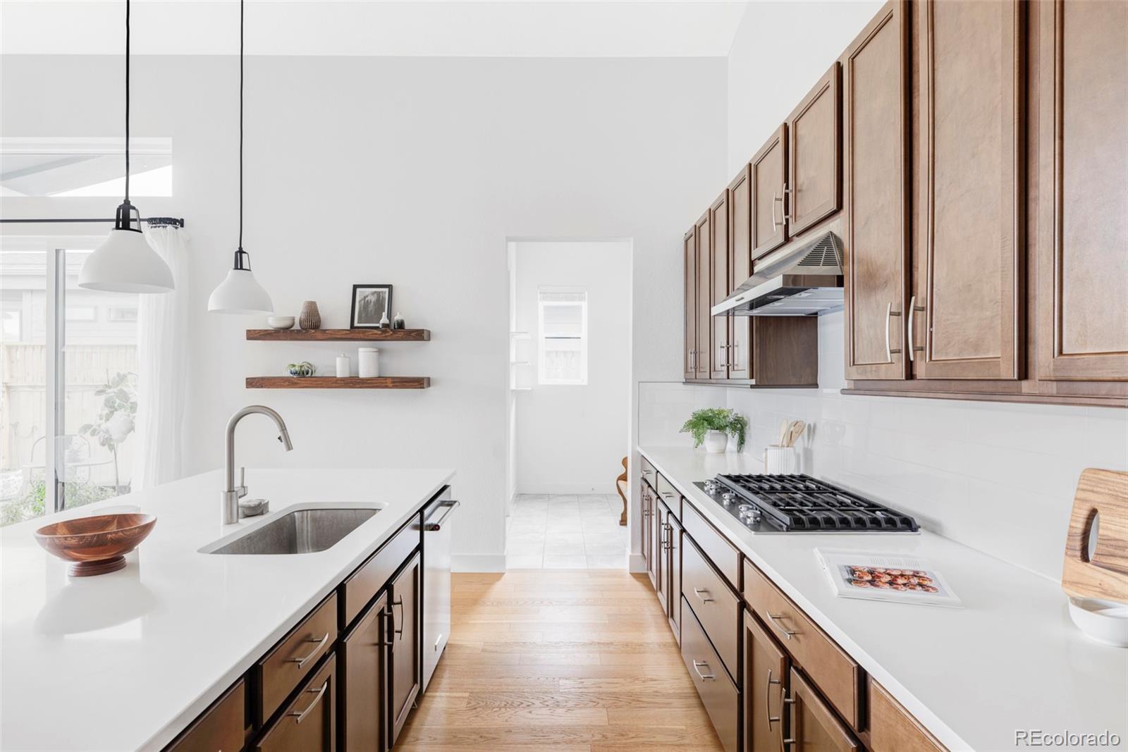 MLS Image #12 for 6251 n galena street,denver, Colorado