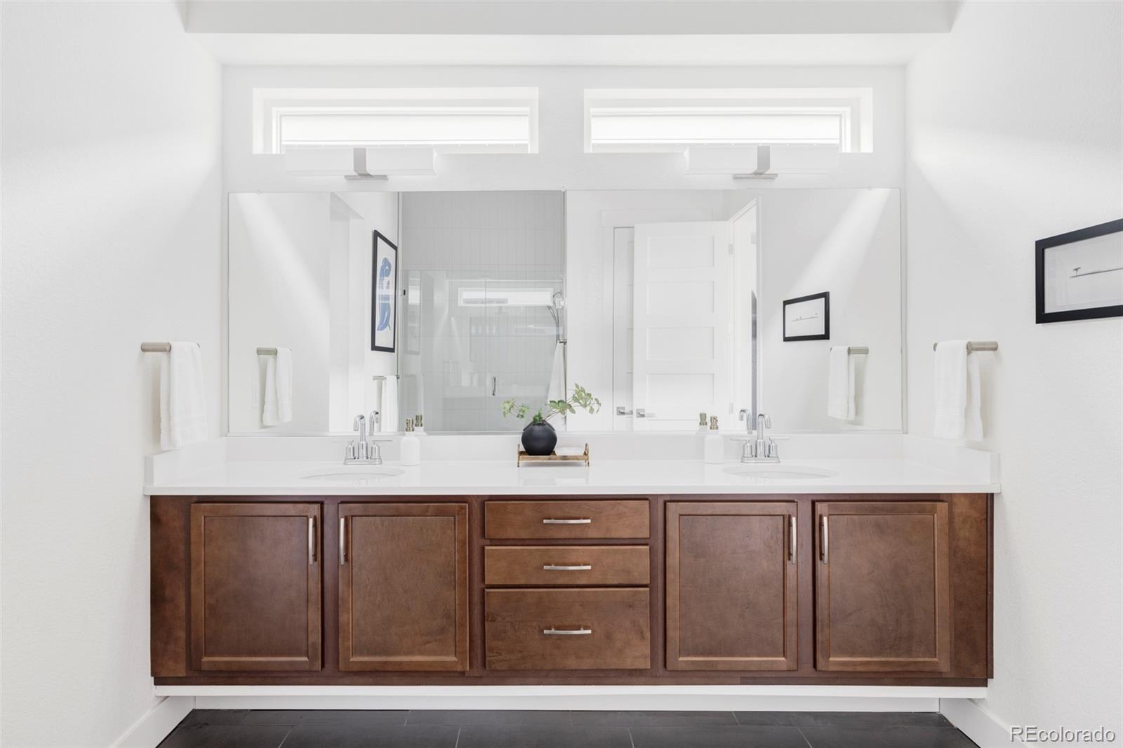 MLS Image #17 for 6251 n galena street,denver, Colorado