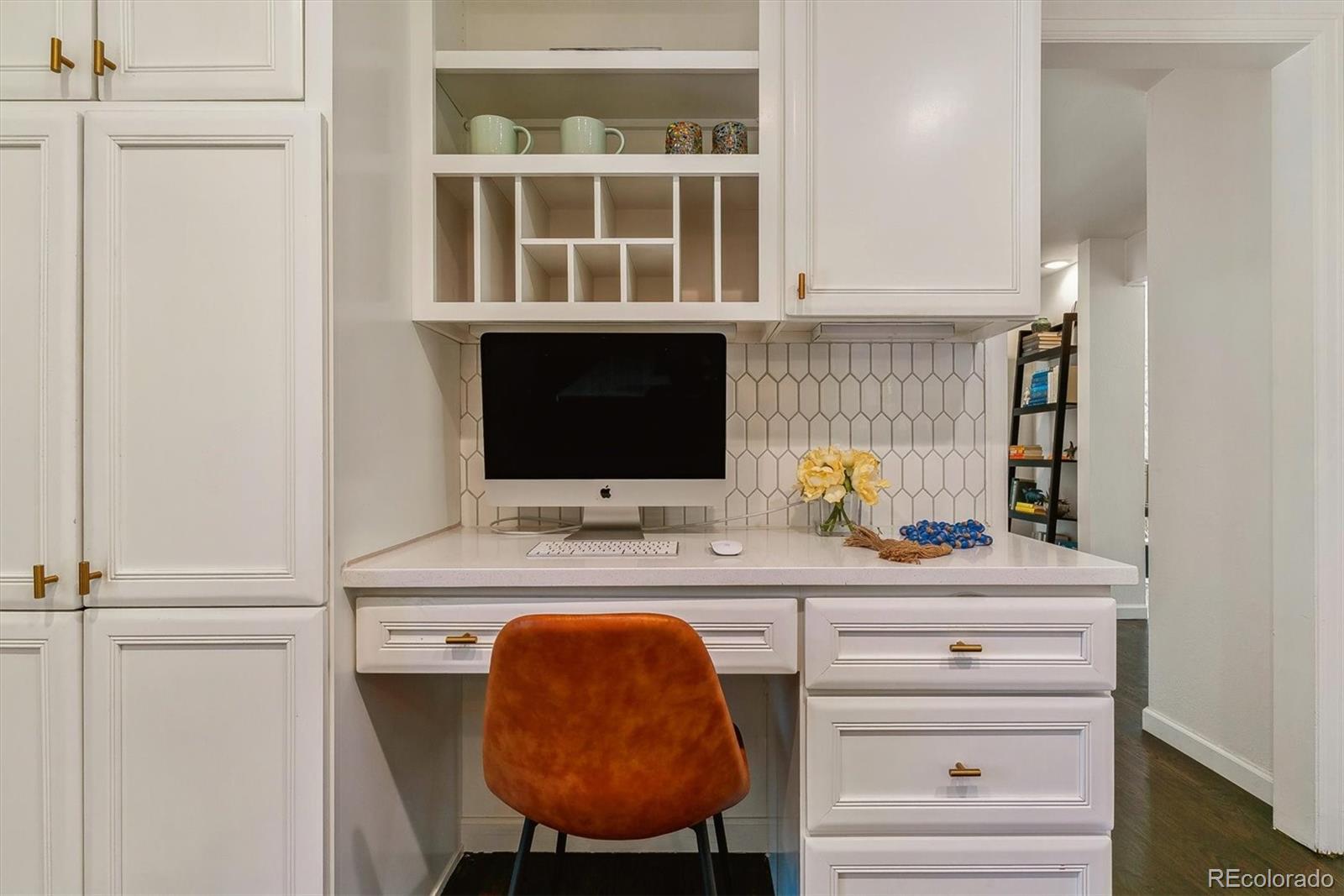 MLS Image #10 for 6488 s heritage place,centennial, Colorado
