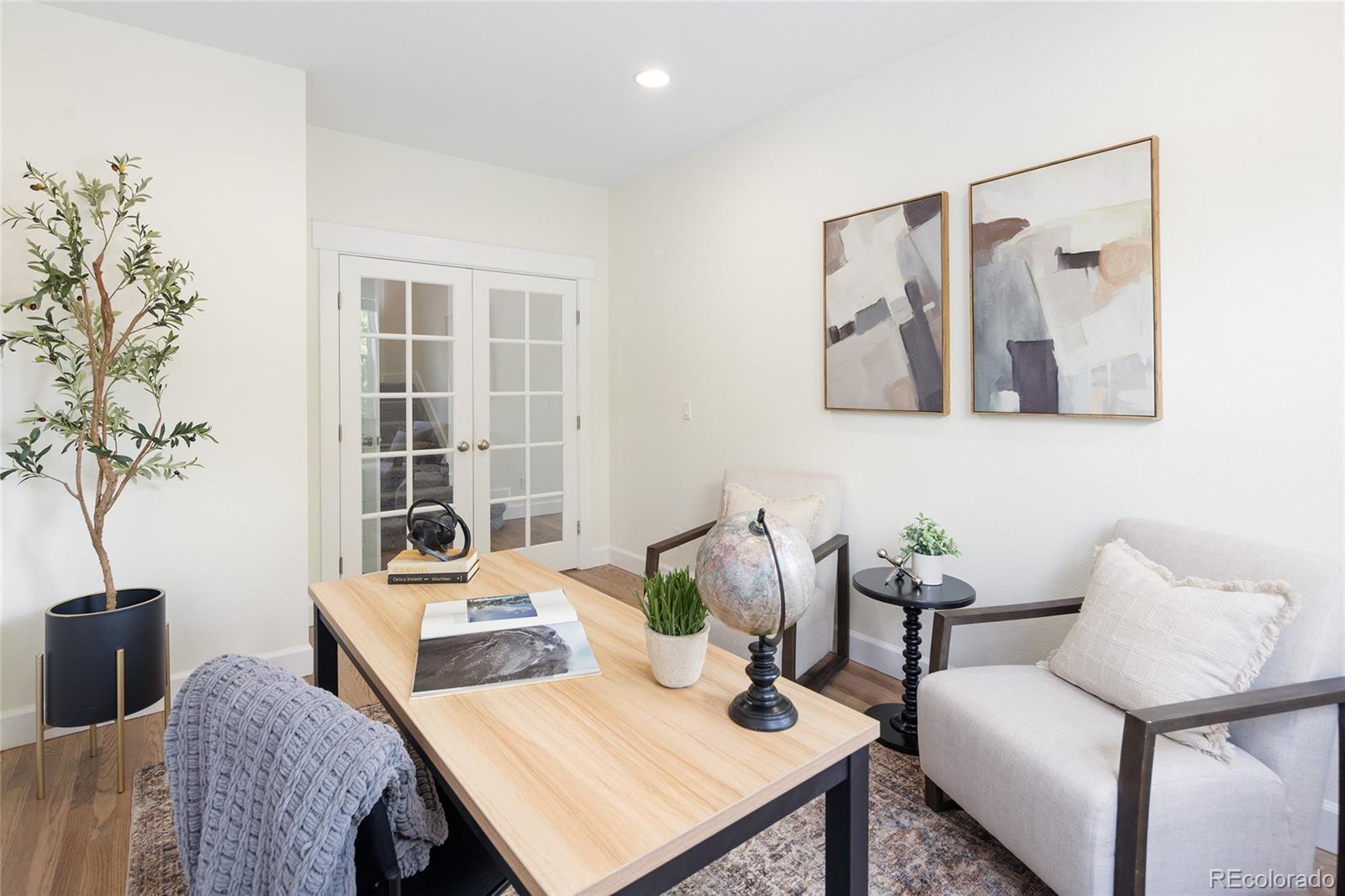 MLS Image #12 for 10109 e 28th avenue,denver, Colorado