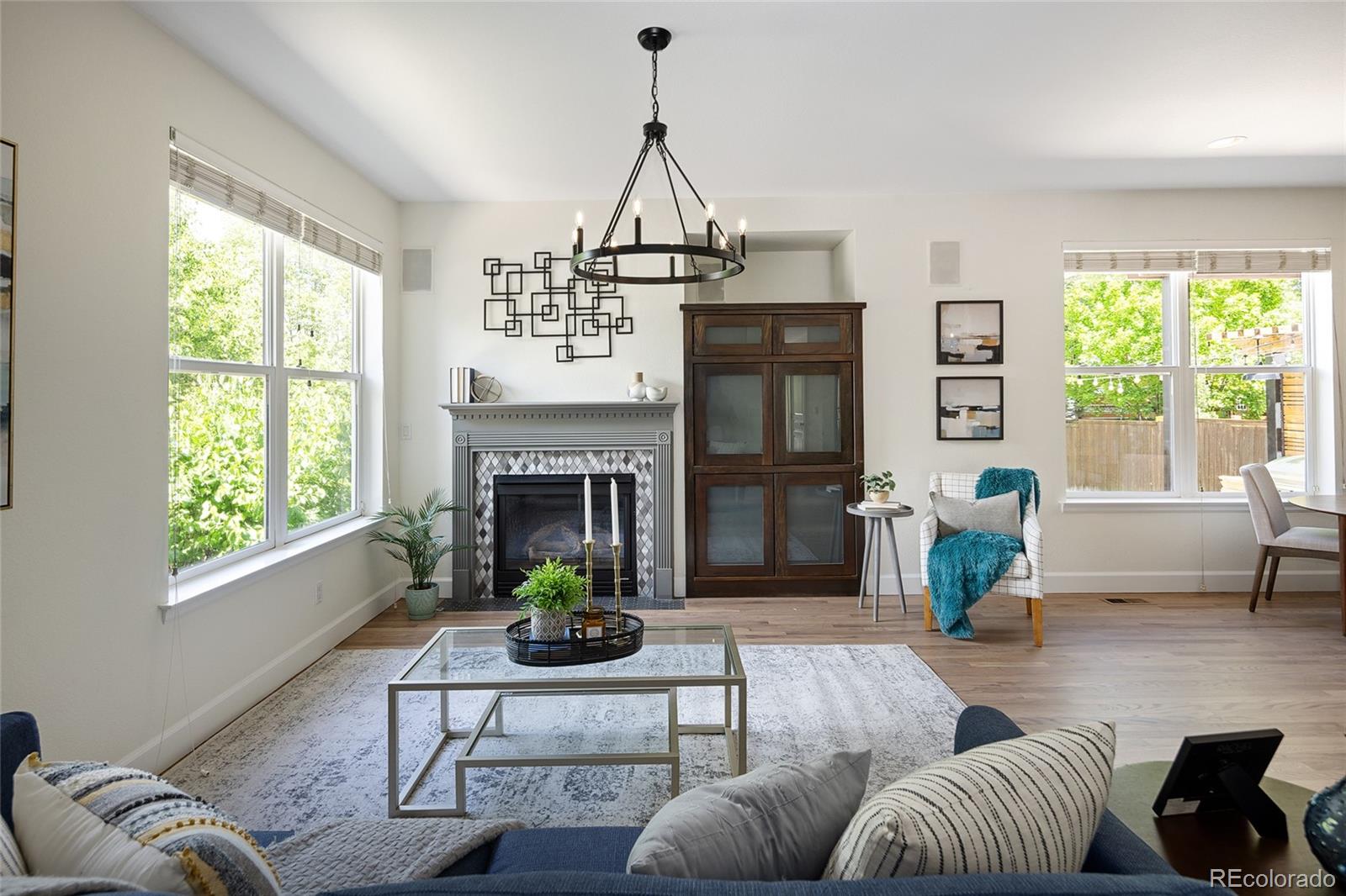 MLS Image #16 for 10109 e 28th avenue,denver, Colorado