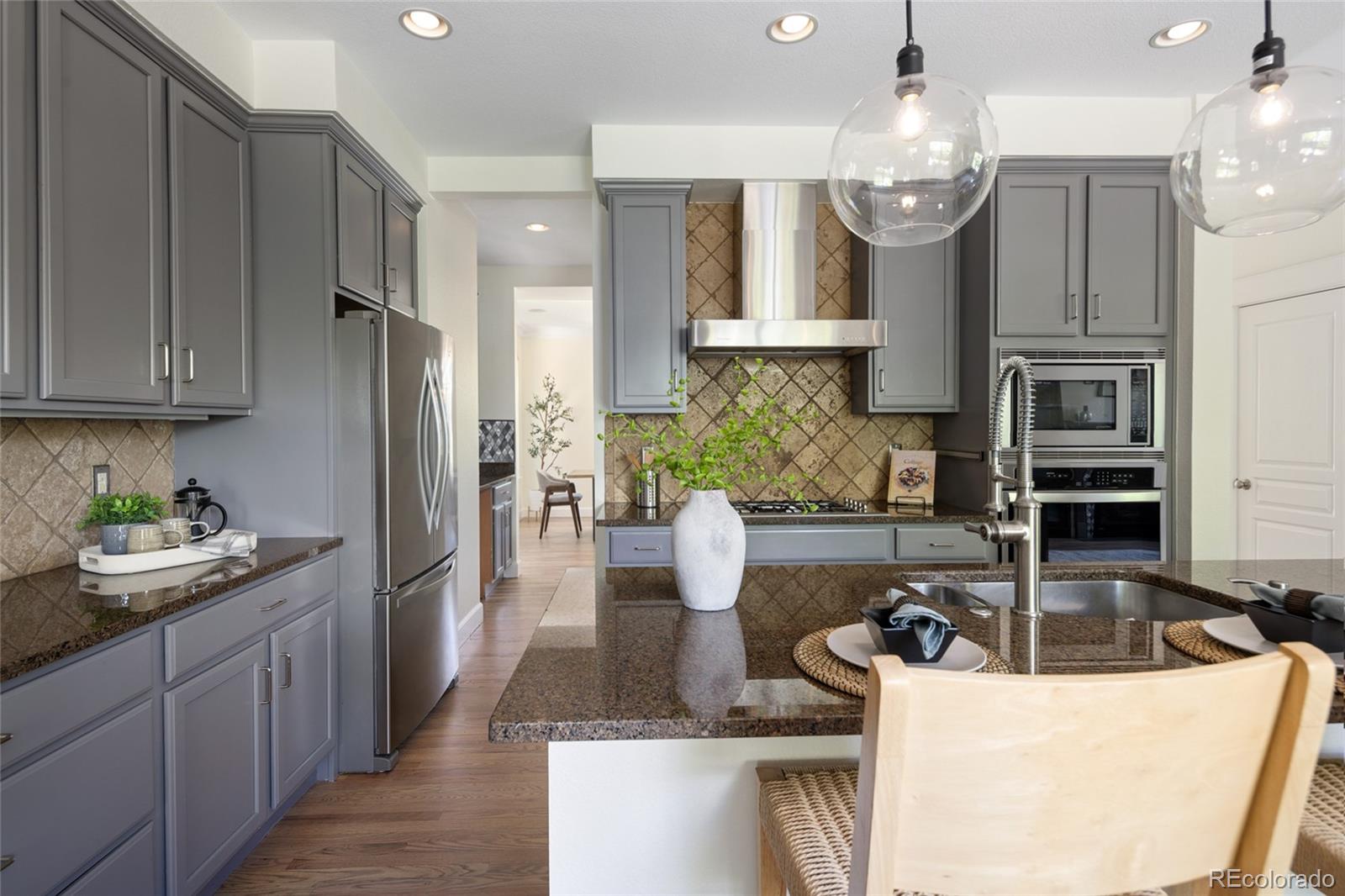 MLS Image #21 for 10109 e 28th avenue,denver, Colorado