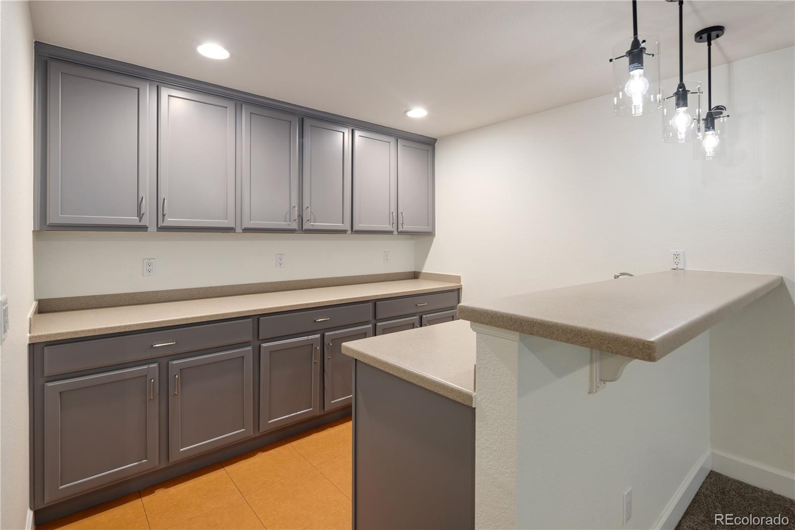 MLS Image #37 for 10109 e 28th avenue,denver, Colorado