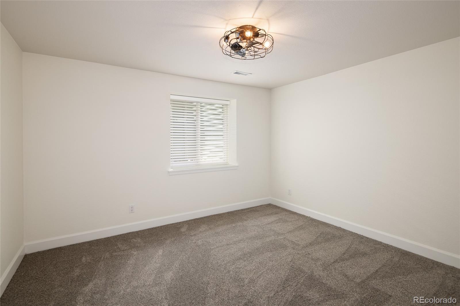 MLS Image #39 for 10109 e 28th avenue,denver, Colorado