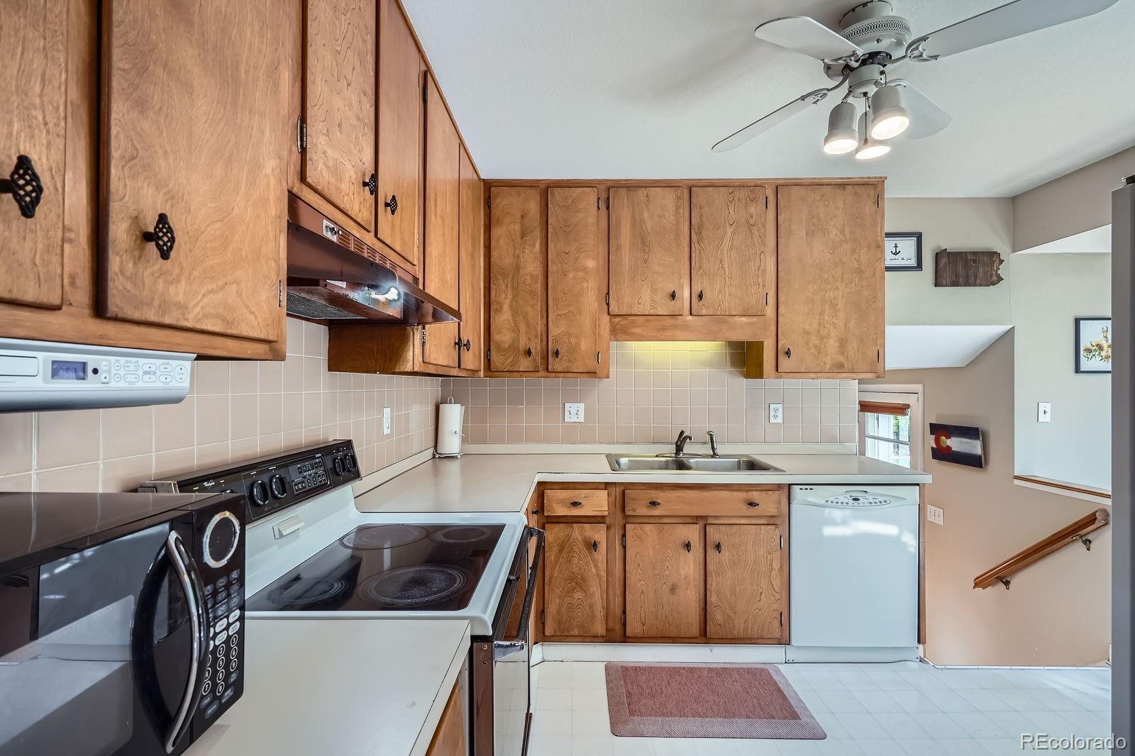 MLS Image #8 for 6857 s franklin circle,centennial, Colorado