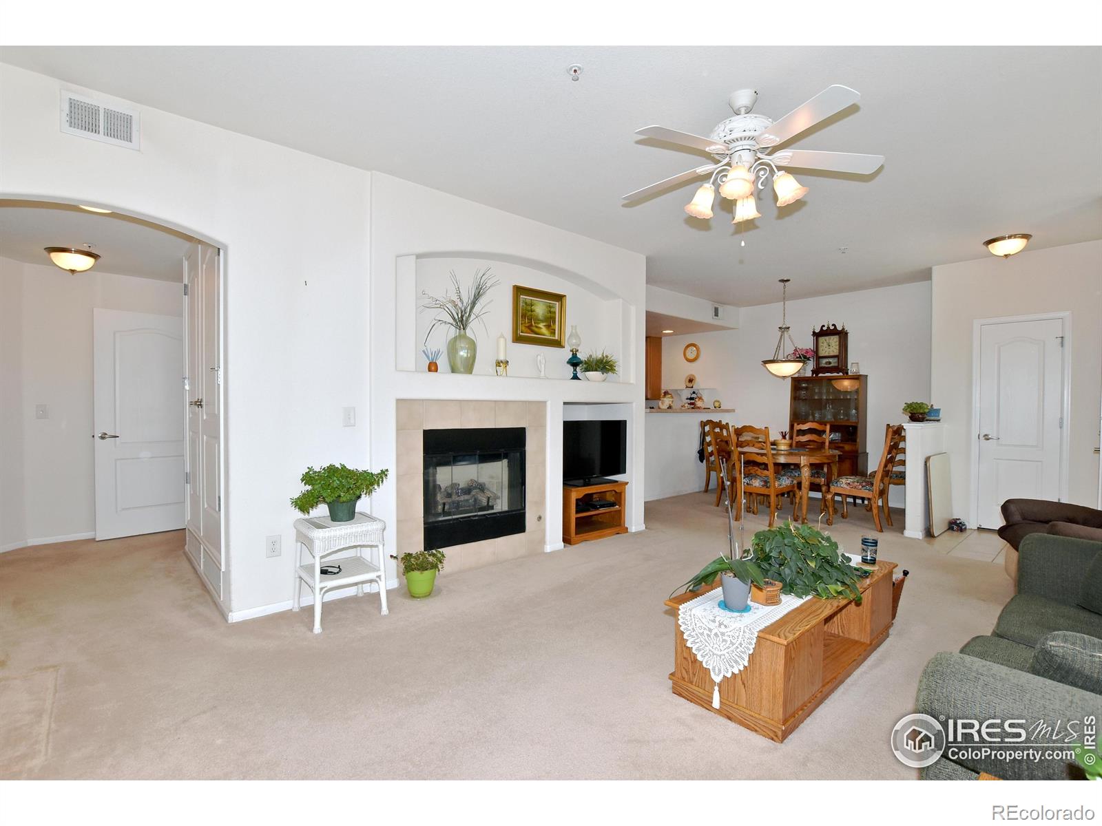 MLS Image #5 for 5014  northern lights drive,fort collins, Colorado