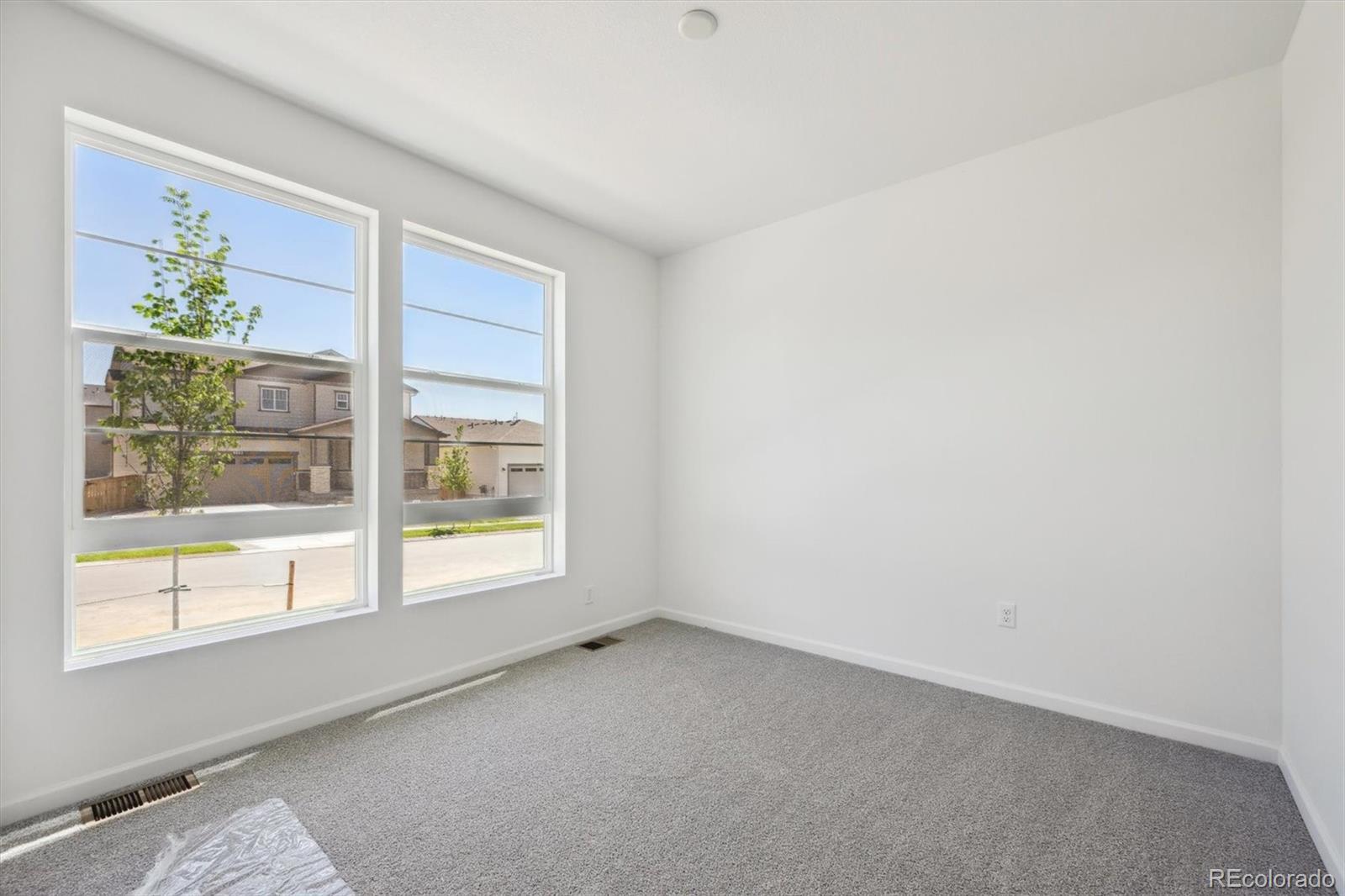 MLS Image #2 for 9091  telluride court,commerce city, Colorado