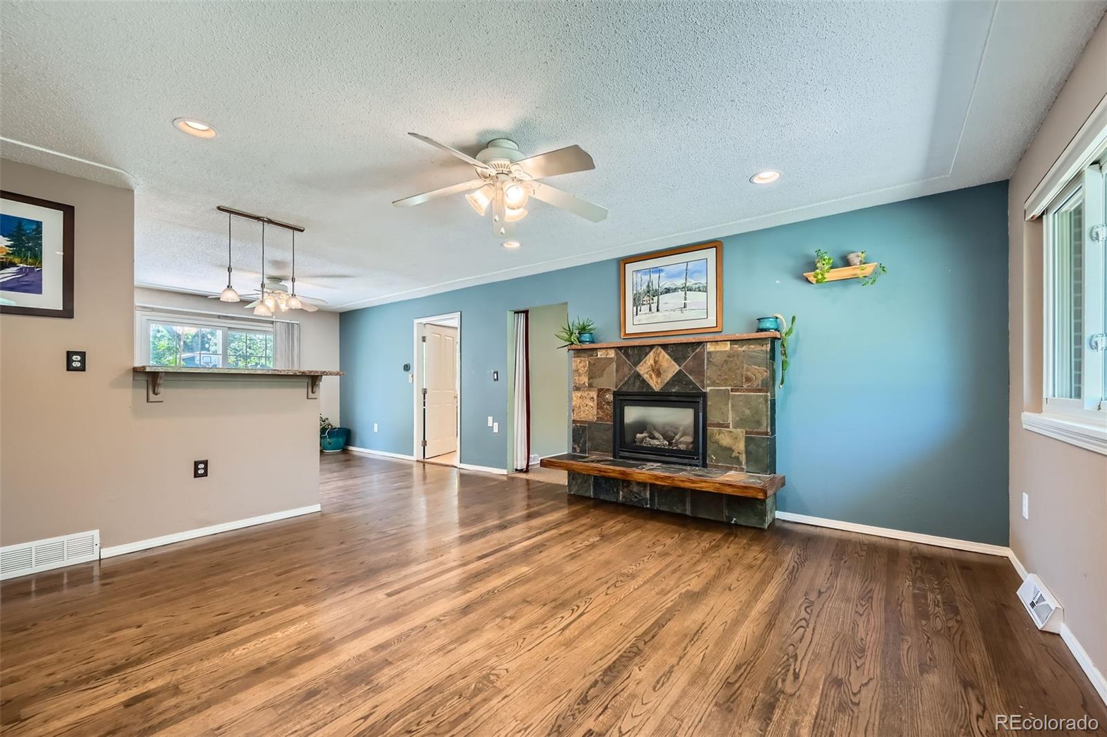 MLS Image #3 for 305  cottonwood court,longmont, Colorado