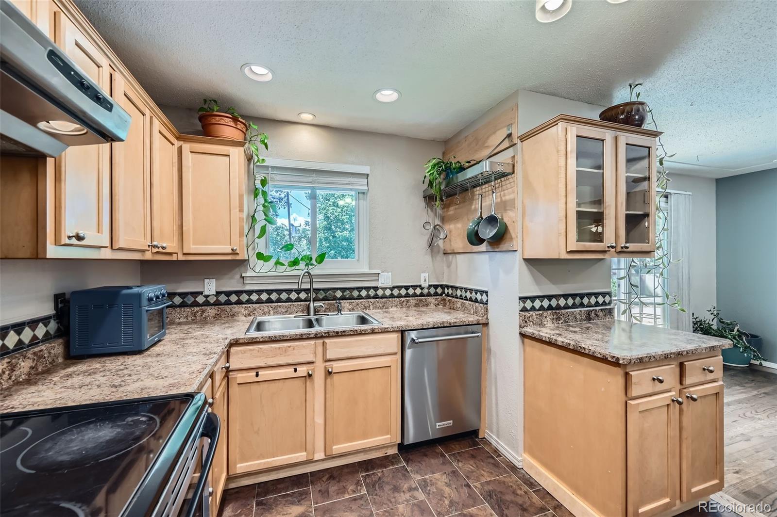 MLS Image #7 for 305  cottonwood court,longmont, Colorado