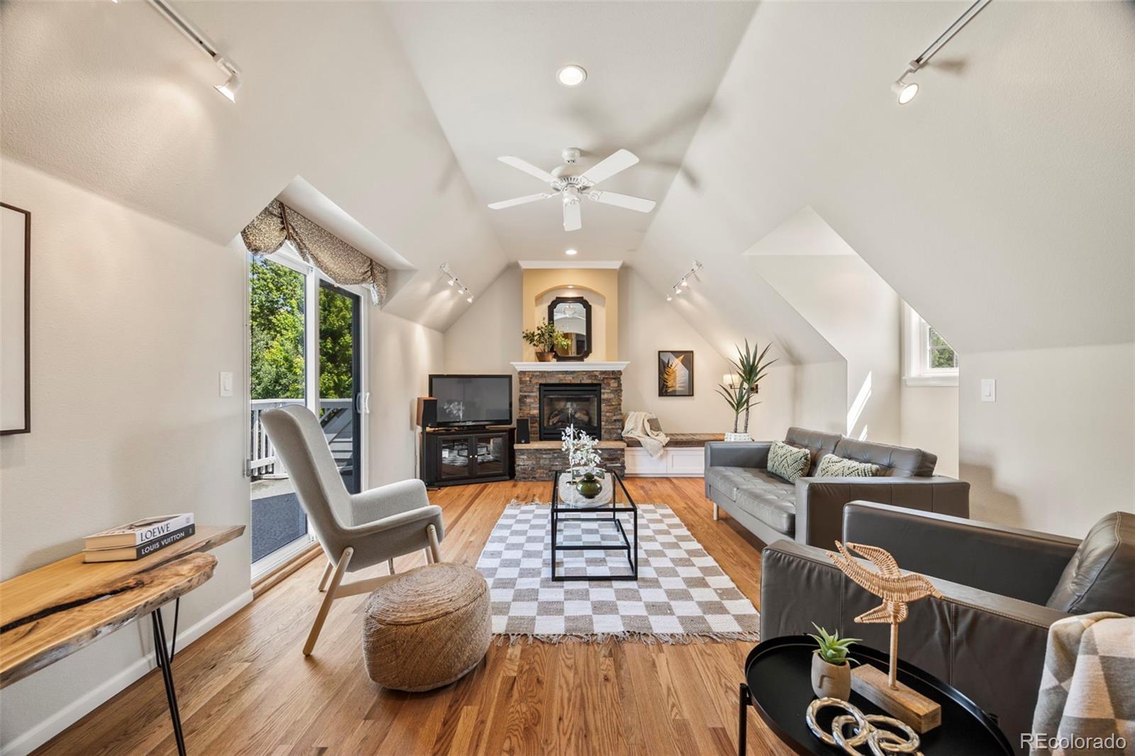 MLS Image #15 for 6839 s niagara court,centennial, Colorado