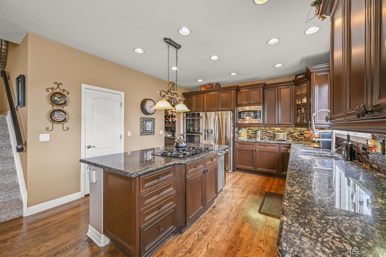 MLS Image #18 for 8518  high ridge ,castle pines, Colorado