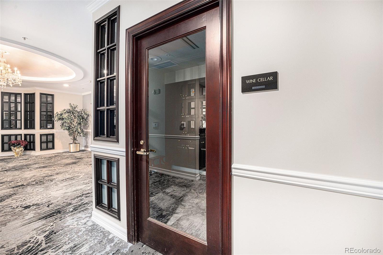 MLS Image #11 for 1827 n grant street,denver, Colorado
