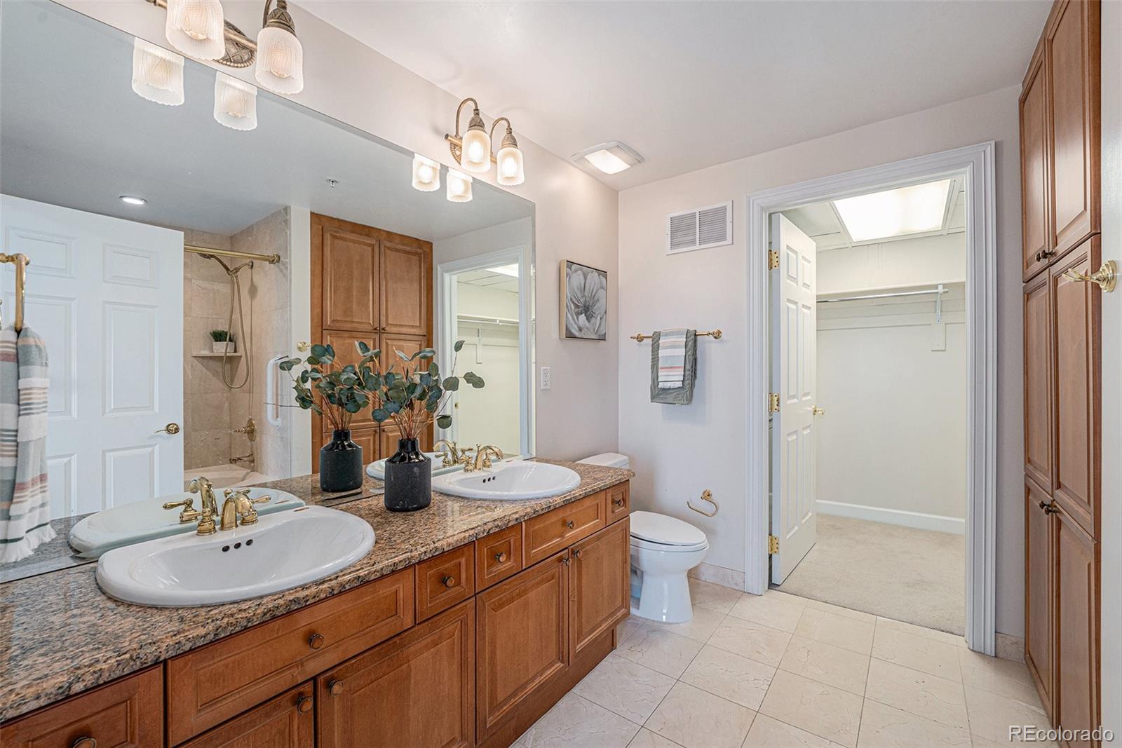 MLS Image #4 for 1827 n grant street,denver, Colorado