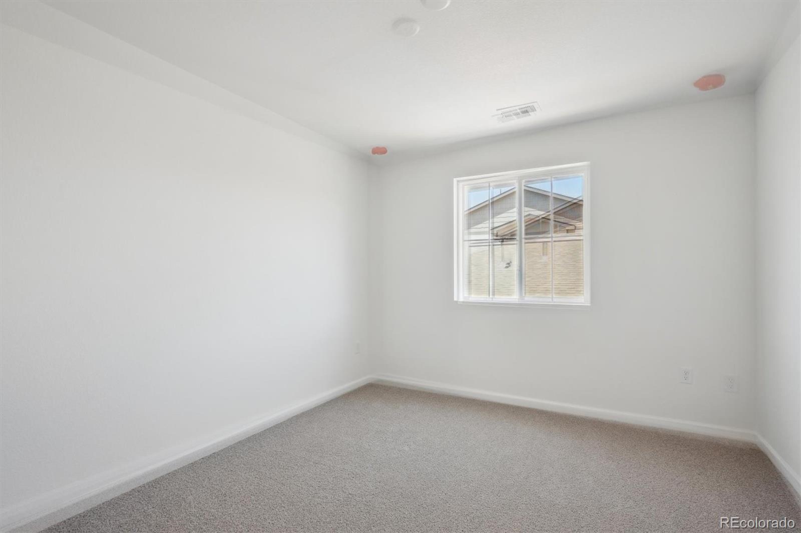 MLS Image #14 for 9081  telluride court,commerce city, Colorado
