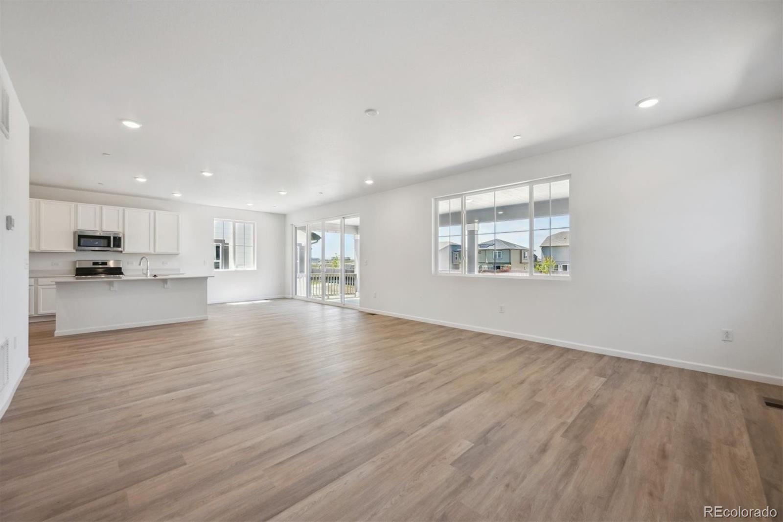 MLS Image #9 for 9081  telluride court,commerce city, Colorado