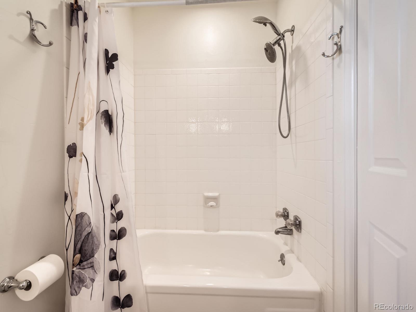 MLS Image #30 for 6379 s jasmine way,centennial, Colorado