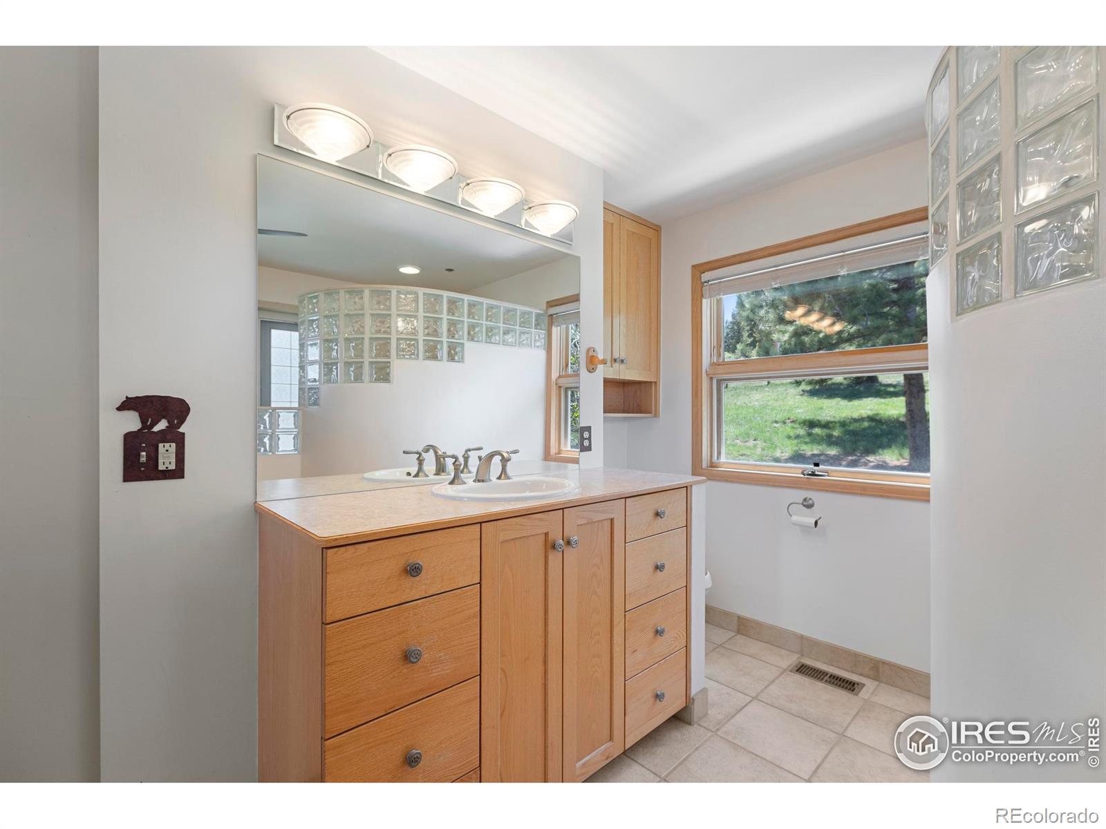 MLS Image #26 for 636  cucharas mountain drive,livermore, Colorado