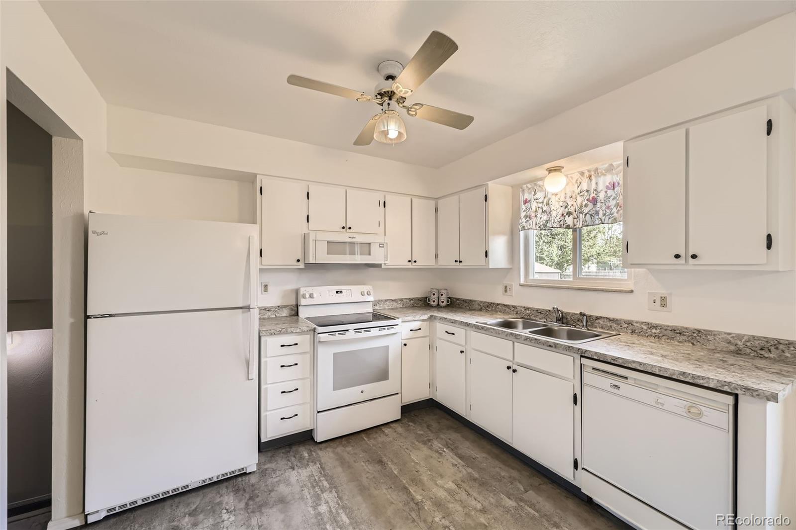 MLS Image #8 for 11310 w 46th avenue,wheat ridge, Colorado