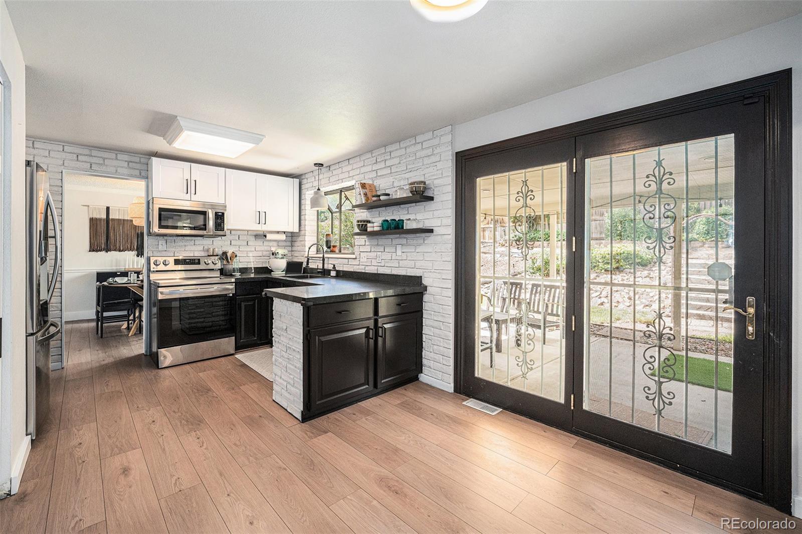 MLS Image #21 for 6251 w 74th avenue,arvada, Colorado