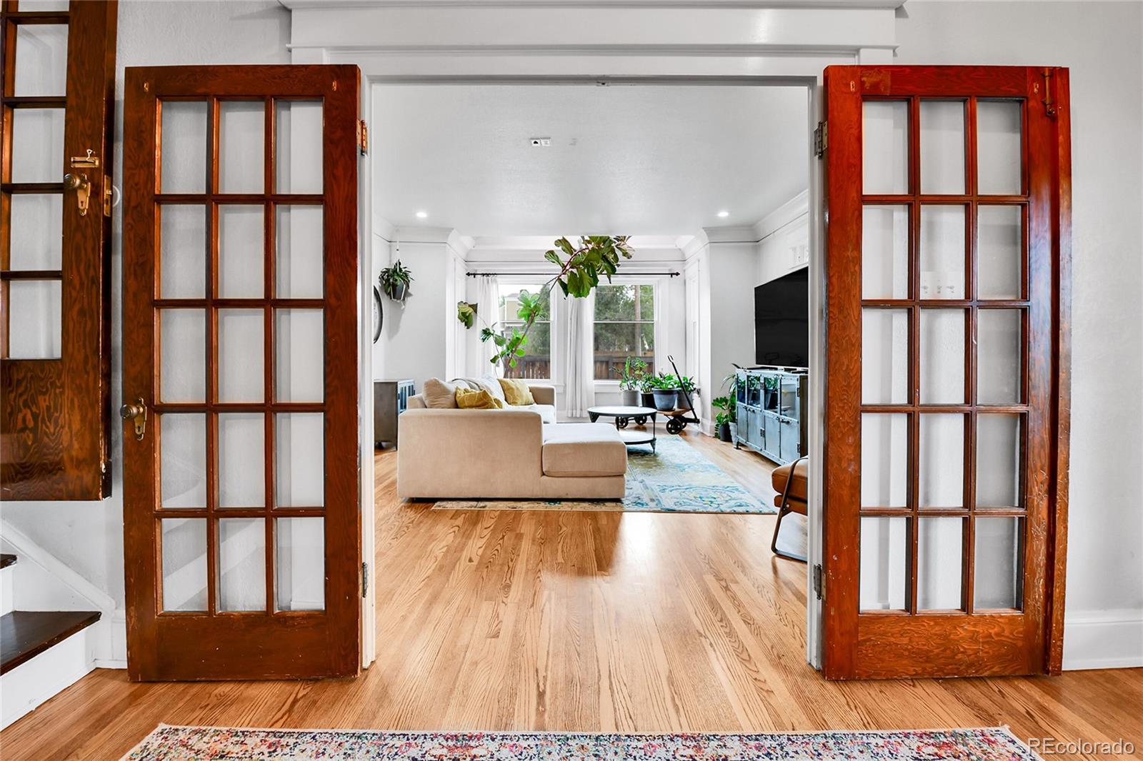 MLS Image #4 for 2096 s logan street,denver, Colorado