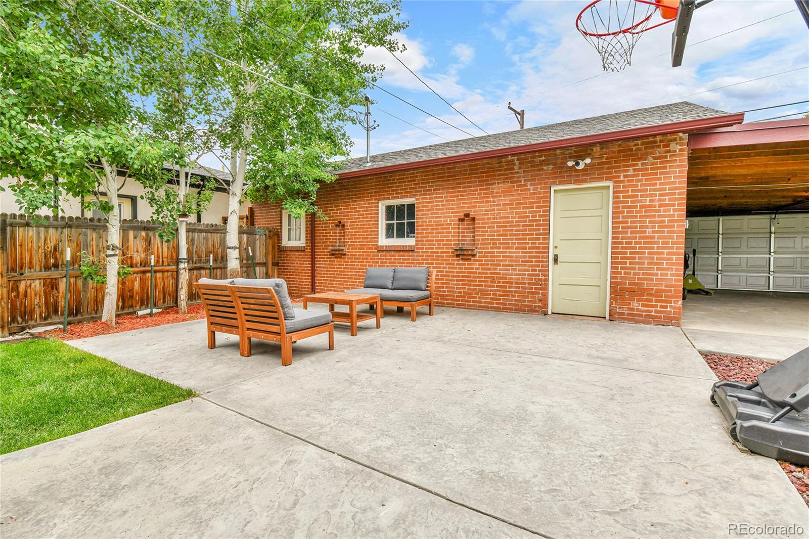 MLS Image #42 for 2096 s logan street,denver, Colorado