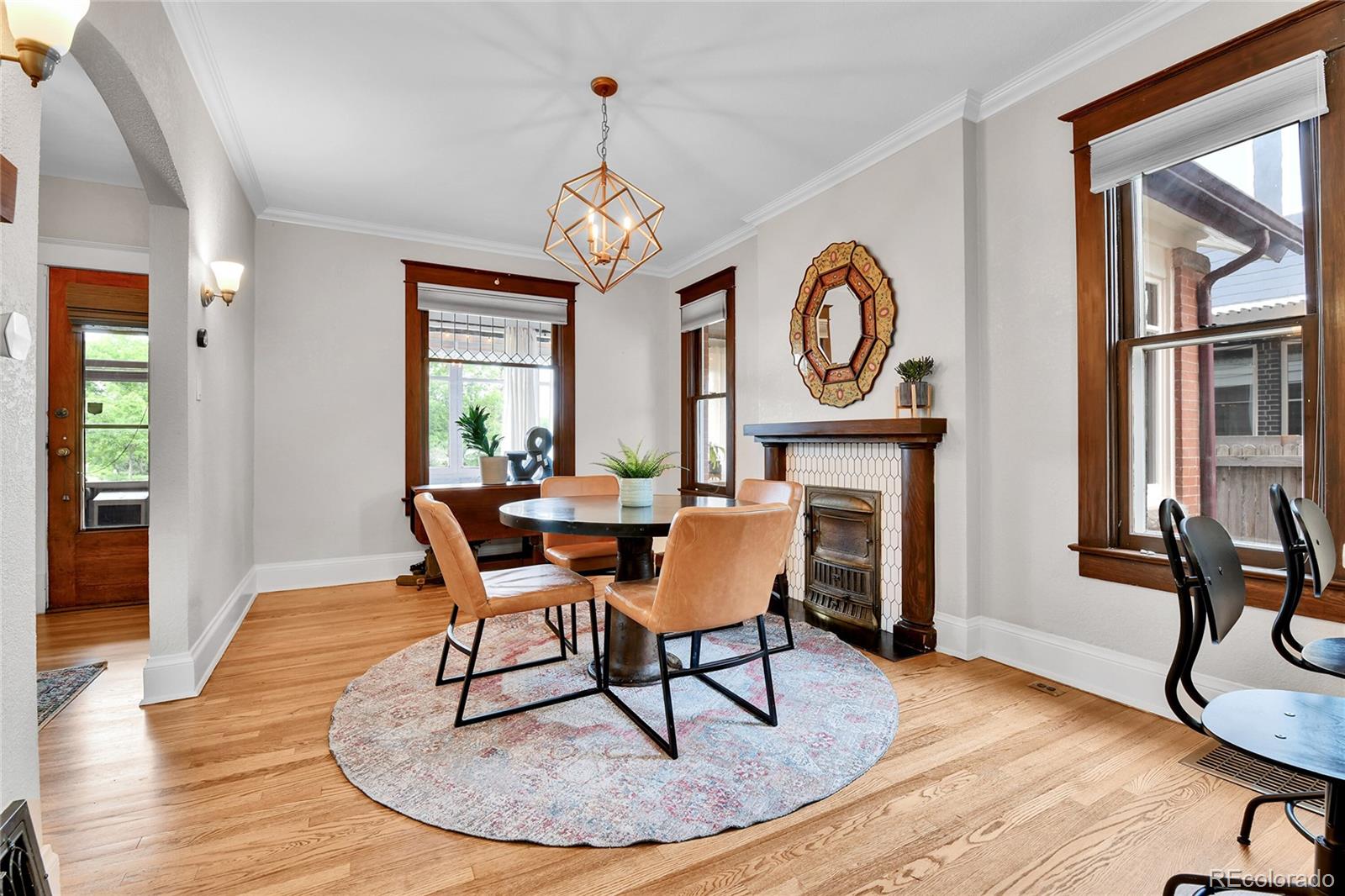 MLS Image #9 for 2096 s logan street,denver, Colorado