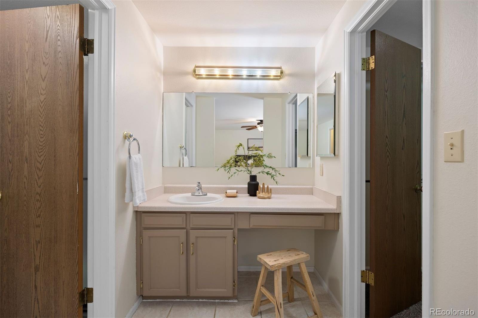 MLS Image #14 for 5808 e hinsdale place,centennial, Colorado