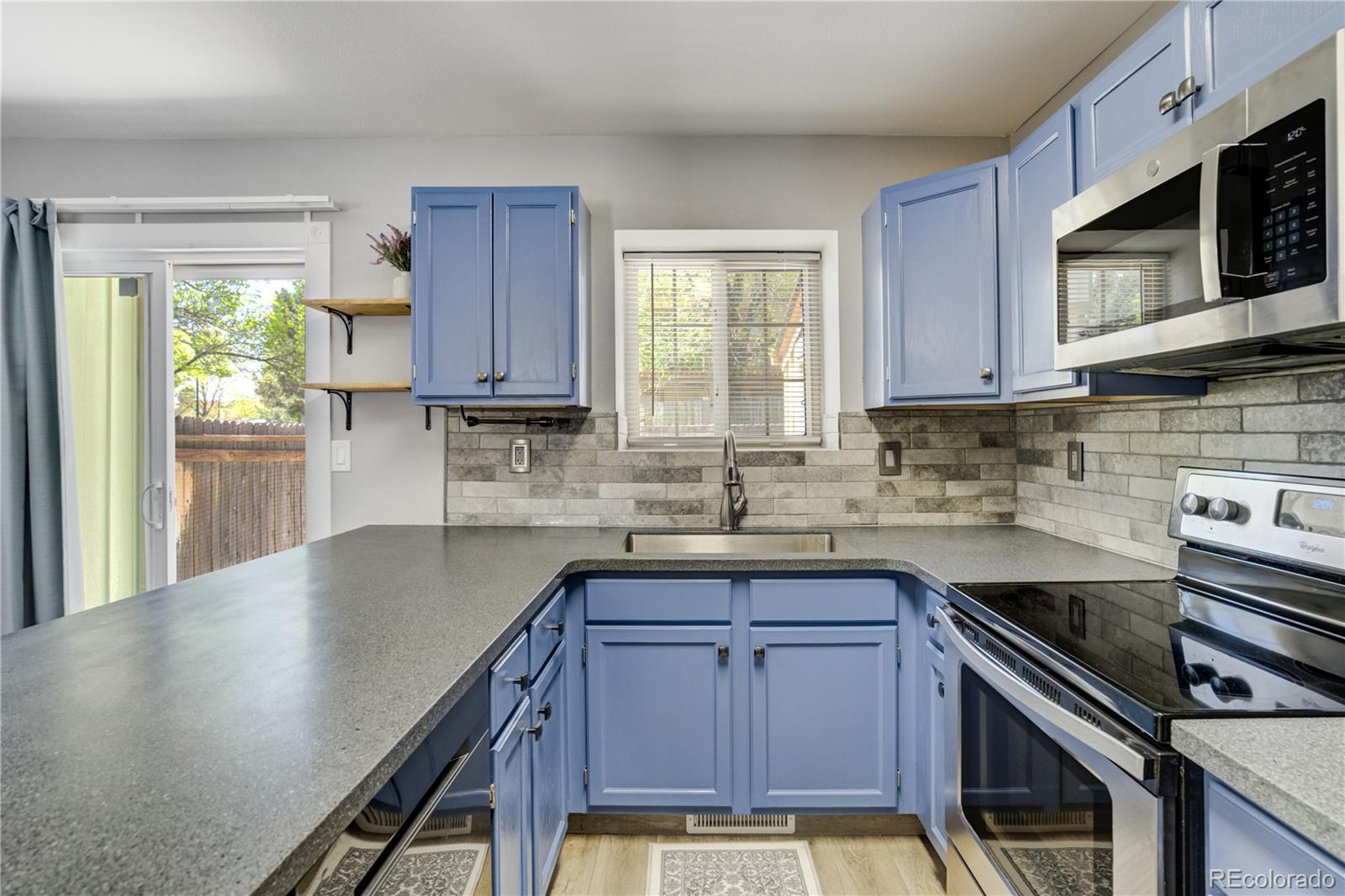 MLS Image #12 for 6840  goldcrest court,colorado springs, Colorado
