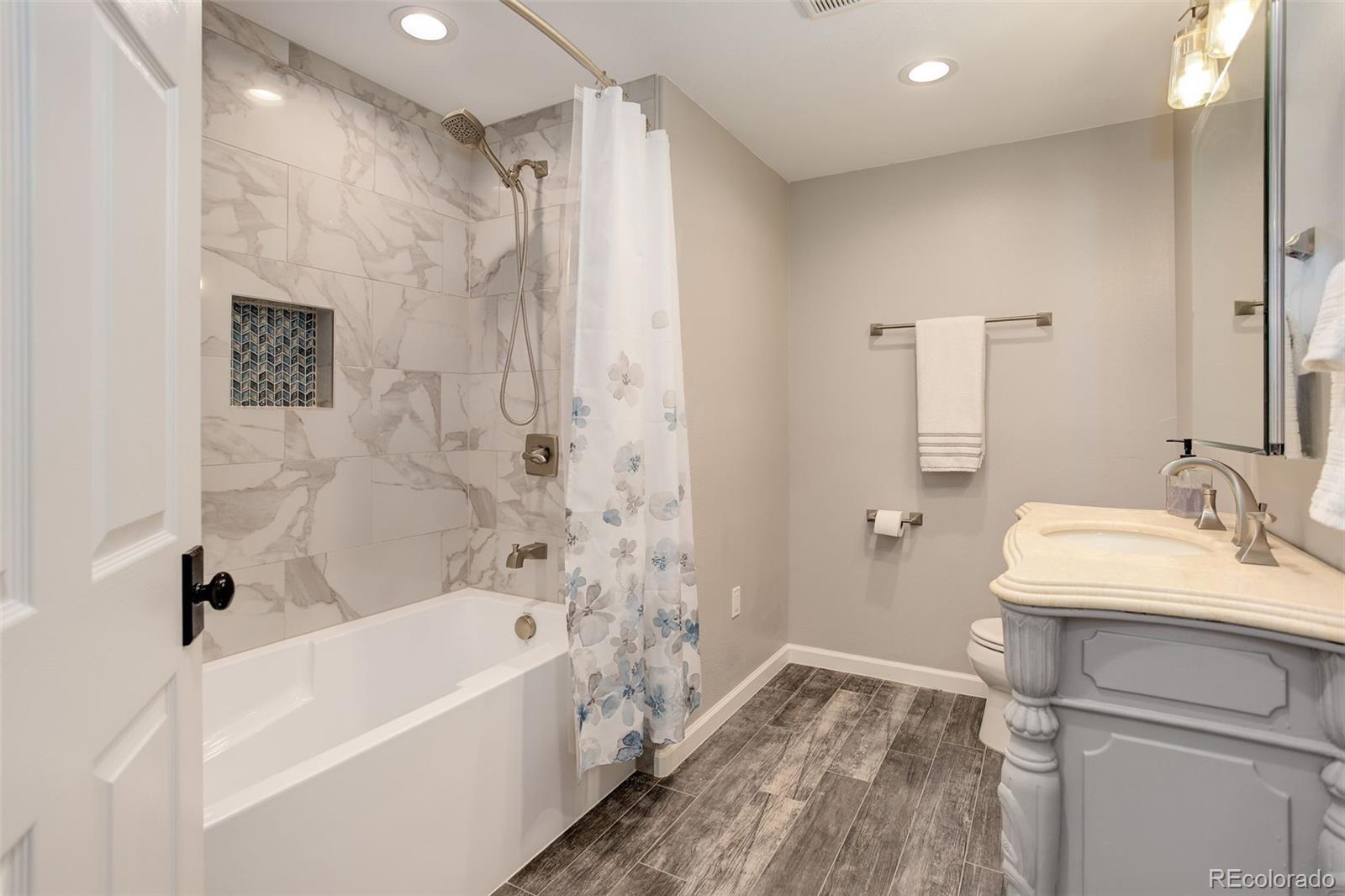 MLS Image #32 for 9954  heywood street,highlands ranch, Colorado