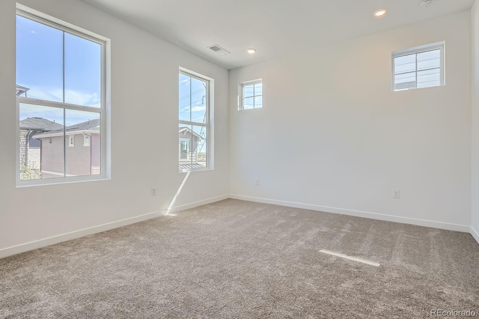 MLS Image #3 for 2128 s haleyville way,aurora, Colorado