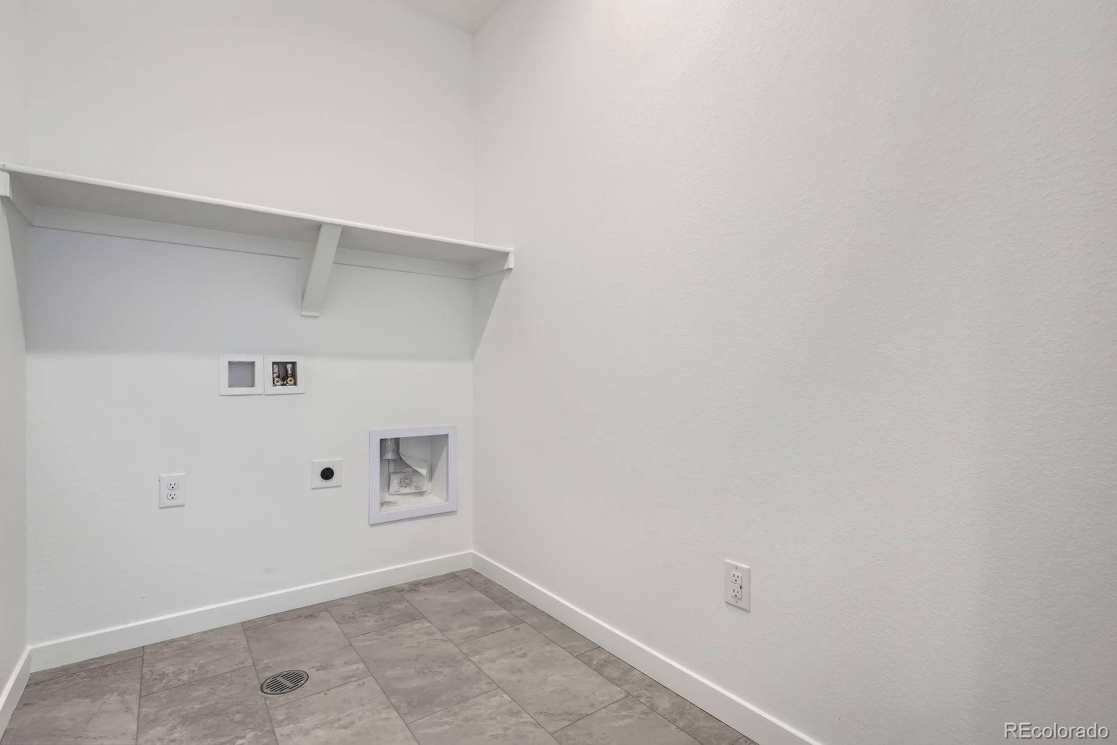 MLS Image #9 for 2128 s haleyville way,aurora, Colorado