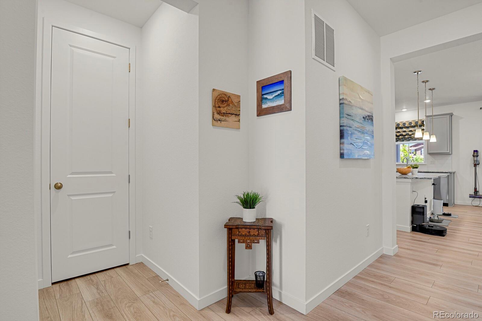 MLS Image #10 for 24555 e ohio drive,aurora, Colorado