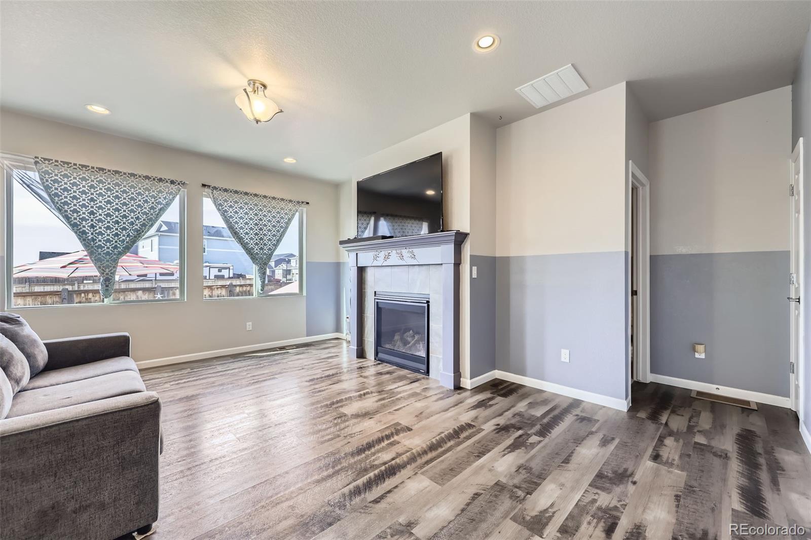 MLS Image #10 for 6924 e 118th place,thornton, Colorado